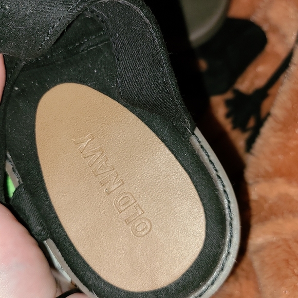 OLD NAVY LACE UP SANDALS SIZE 7 WORN ONE TIME - Picture 3 of 3
